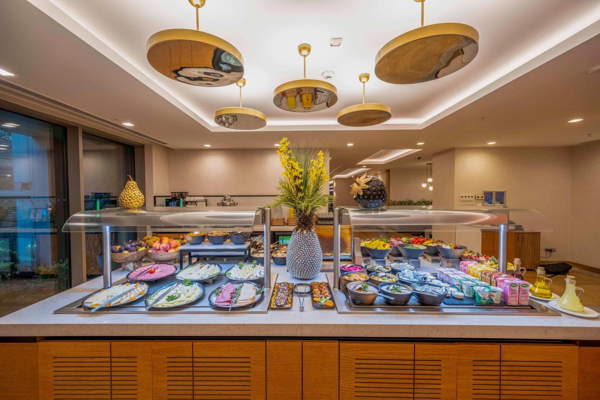 Radisson Residences Vadistanbul Luaran gambar