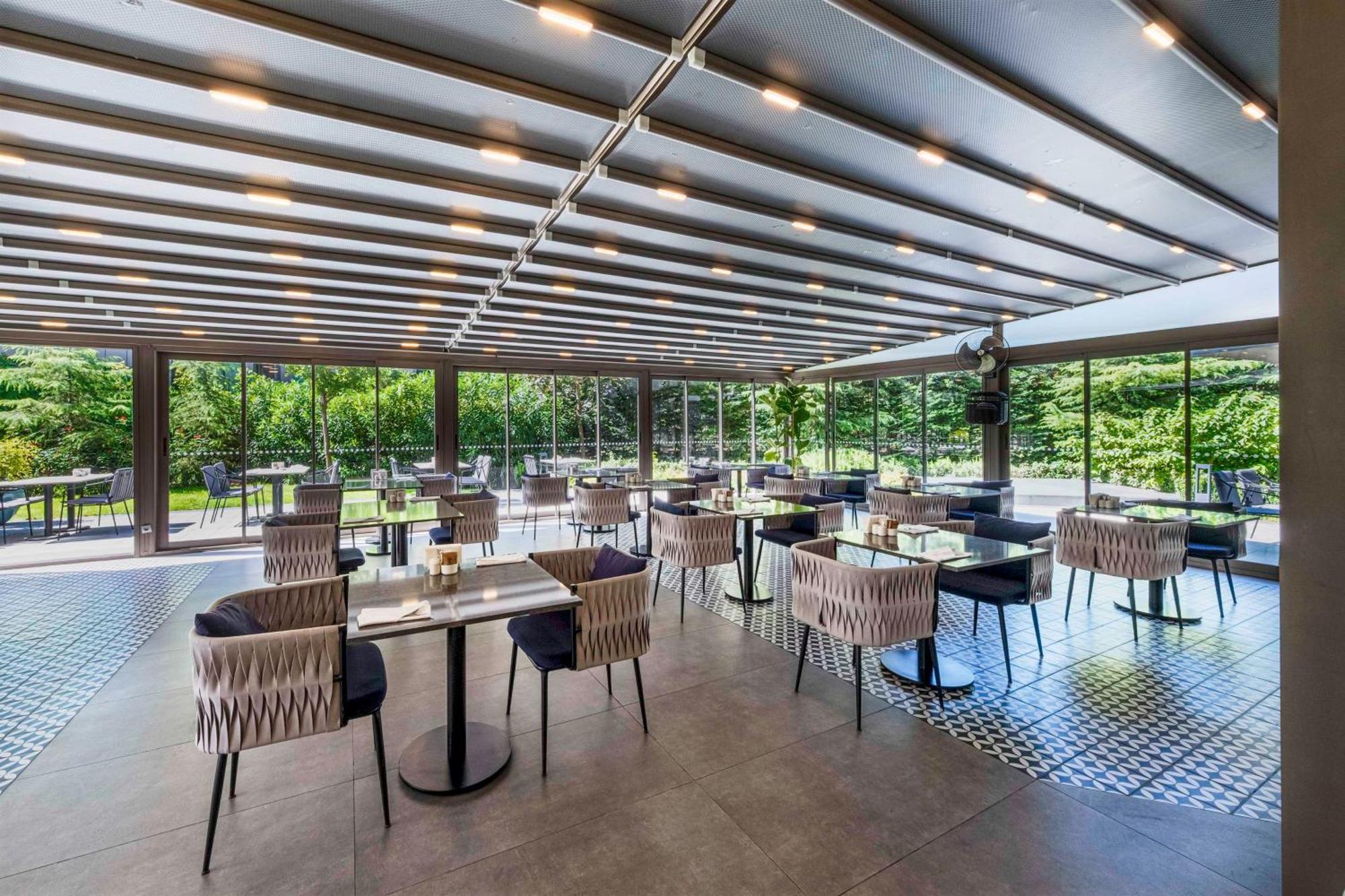Radisson Residences Vadistanbul Luaran gambar