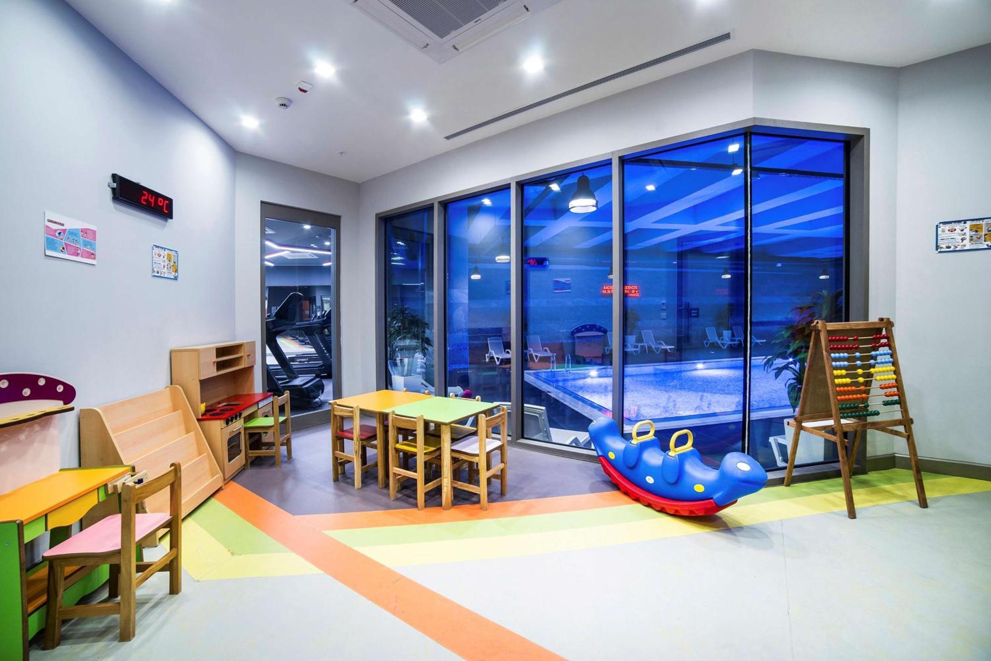 Radisson Residences Vadistanbul Luaran gambar